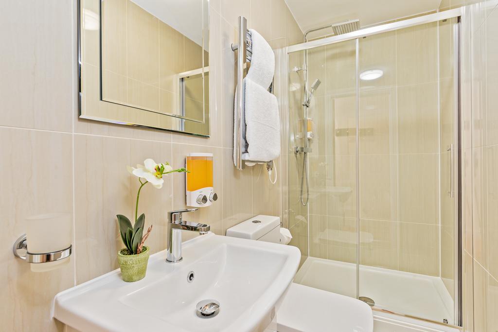 Metro Service Apartments ベドフォード エクステリア 写真
